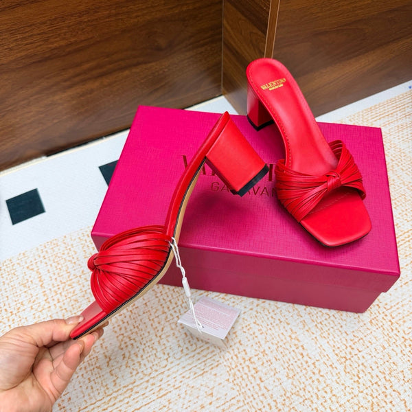 VLTN 26s Annet Mules 6.5cm Red Woven Leather 974328
