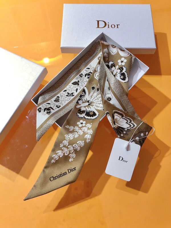 CD 26s Scarf 105cm In Silk 314838
