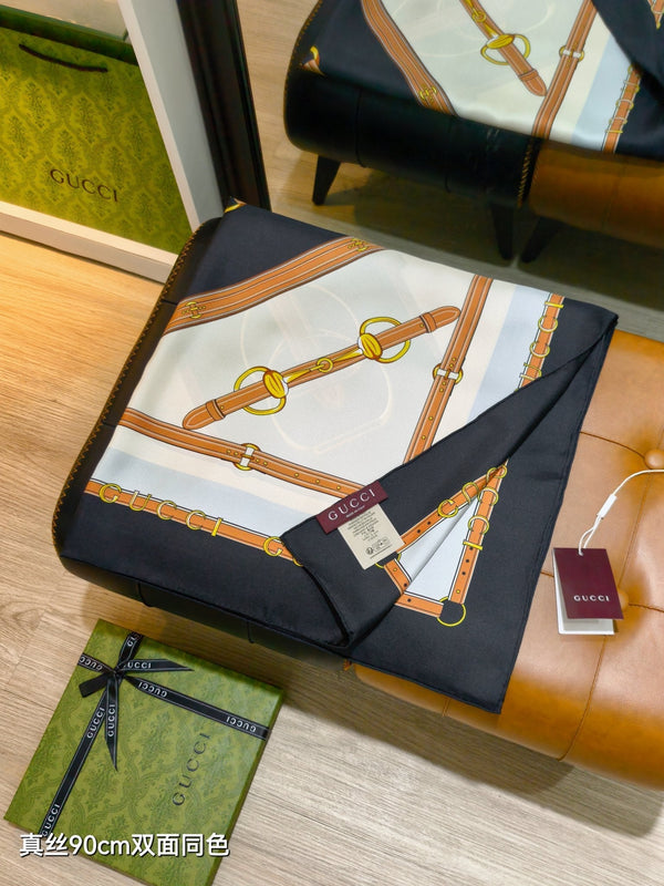 GG Double-Sided 90x90cm Black Colorful Twill Silk 194454