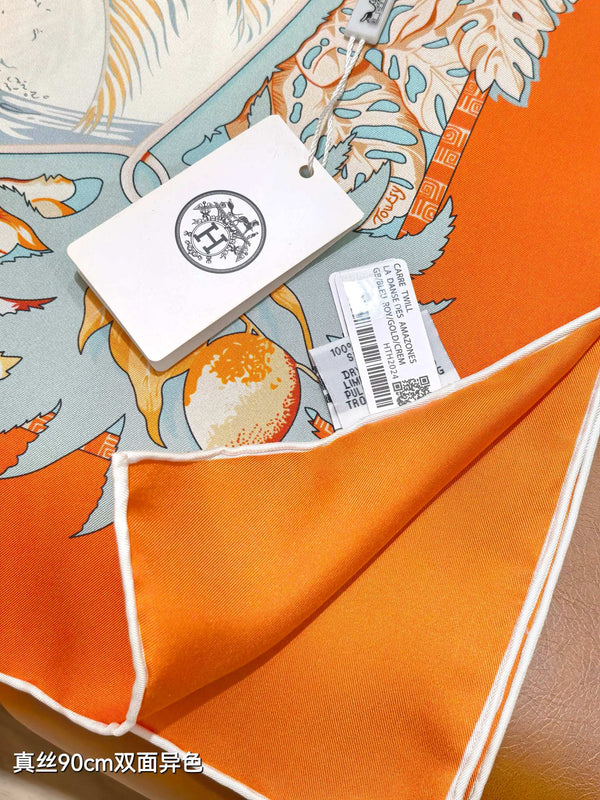 HM 26s Aloha Double Face 90x90cm Scarf Twill Silk 402755