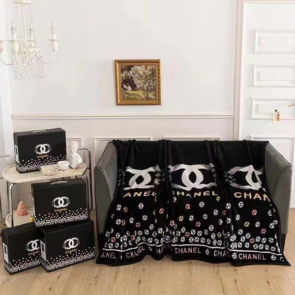 BLANKET IN BLACK MIX COLORFUL VELVET 152039