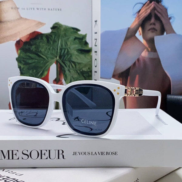 TRIOMPHE SUNGLASSES 573250 IN WHITE ACETATE METAL LOGO
