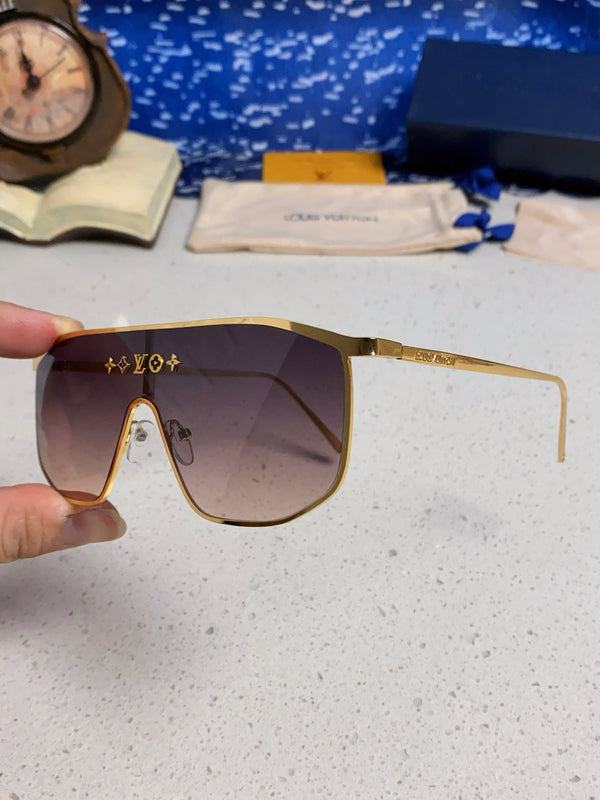 GOLDEN MASK SUNGLASSES 582732 IN GOLD METAL DARK GREY SMOKE LENSES