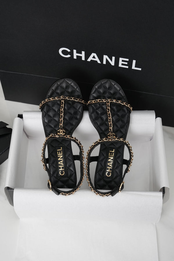 CC 26s Heart CC T-Strap Sandals Black Quilted Leather 964932