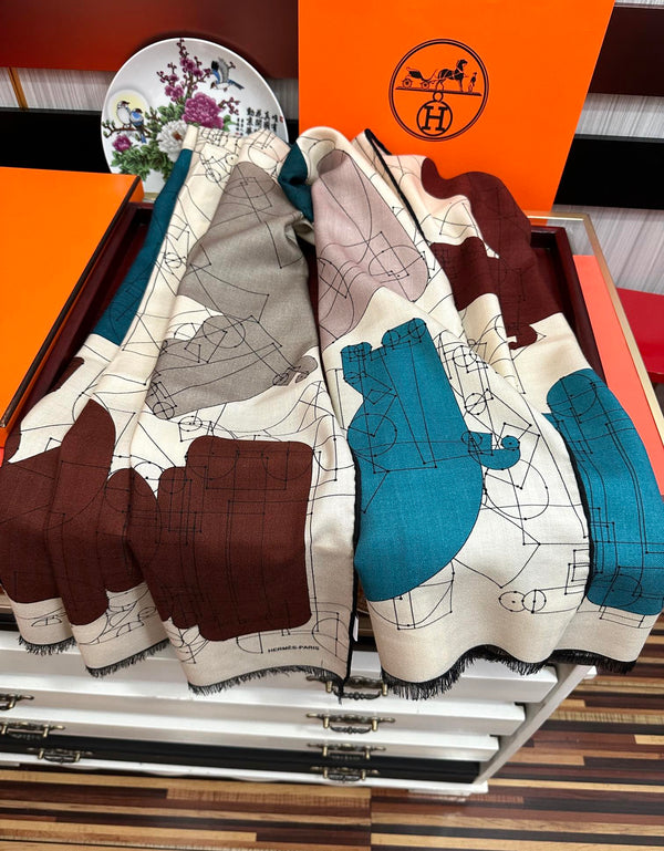 HM 25s Scarf 185 Blue Brown Creams Cashmere 976447