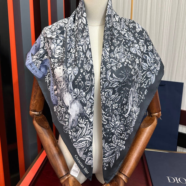 CD Around the World Scarf 90x90cm Black Colorful Twill Silk 304660