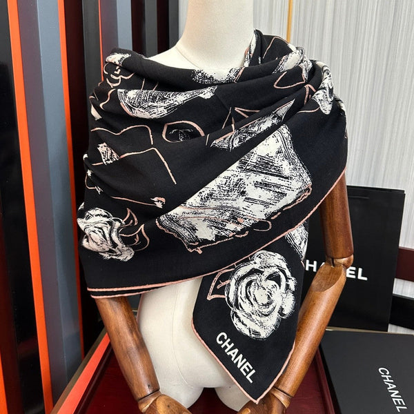 CC 26s Scarf 140 In Cashmere And Silk 445065