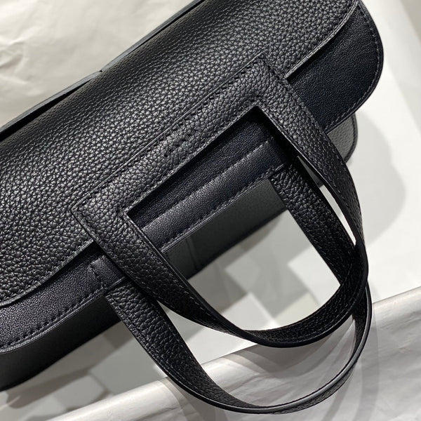 HALZAN 25 HANDLE BAG IN BLACK GRAINED CALFSKIN SILVER HARDWARE