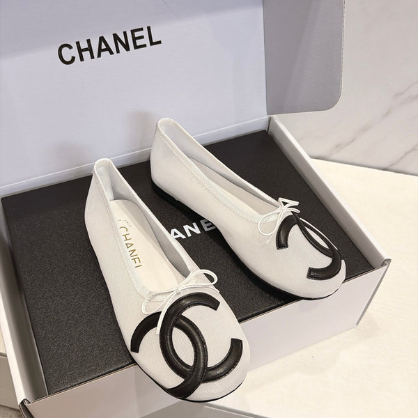 CC 26s Coco Beach Ballet Flats White Mesh 937755