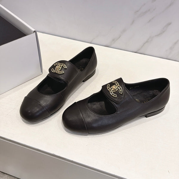 CC 26s Round Toe Mary Jane Shoes Black Lambskin 937758