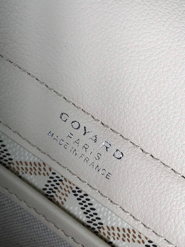 ROUETTE SOUPLE BAG 30 IN WHITE GOYARDINE CANVAS AND CALFSKIN