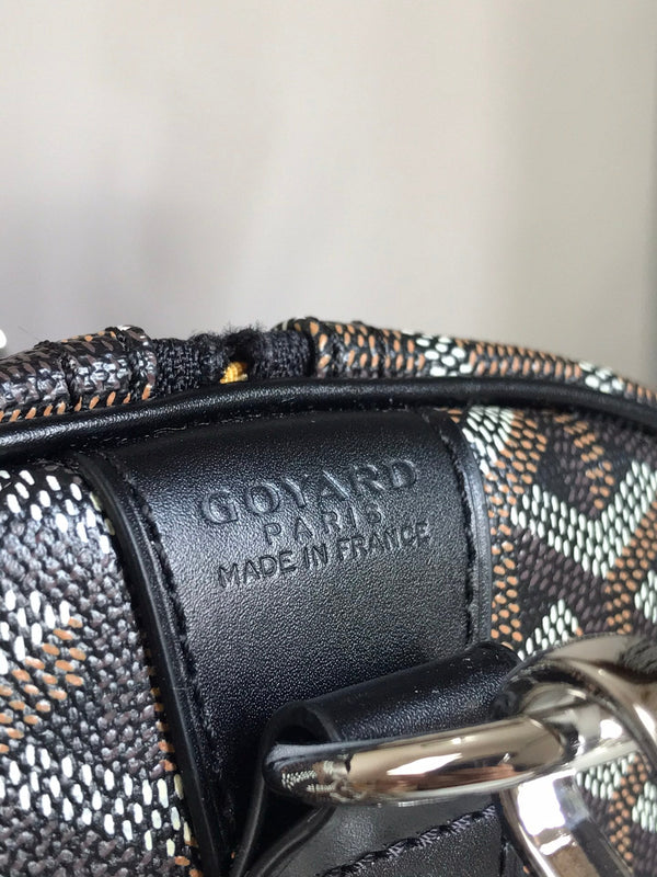 BOSTON 50 BAG IN BLACK GOYARDINE CANVAS AND CALFSKIN TRIM