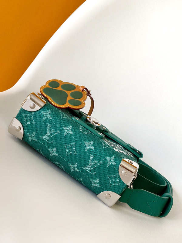 LV Soul Trunk handbag 19cm Green mix White Canvas Leather 252098