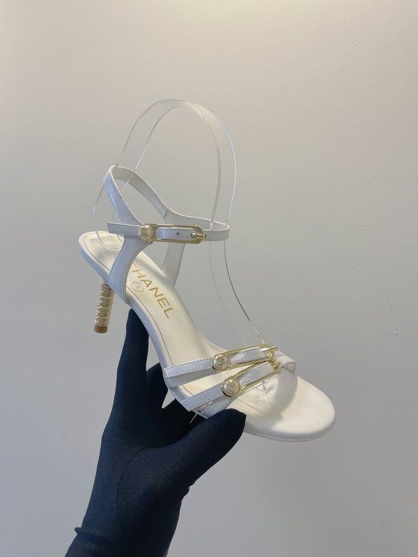 CC 26s High-Heeled Sandals 6.5cm White Lambskin 941633