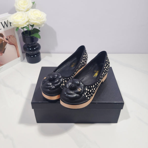 CC 26s Camellia Polka Dot Platform Shoes Black Whie Horsehair 104254