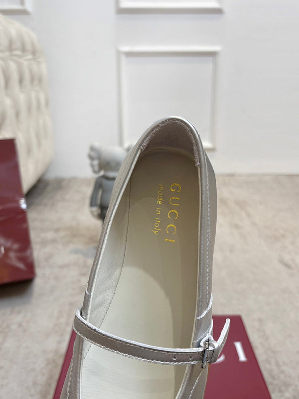 GG Shift Mary Jane Sliver Leather 824475