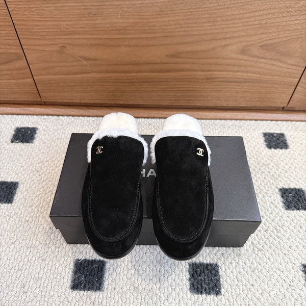 CC 26s Mule Mir Half-Slippers Black White Shearing Suede 983861