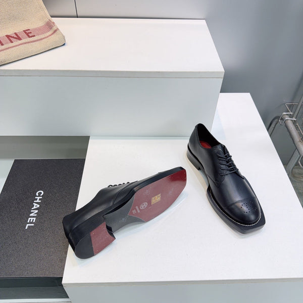 CC Lace-Up Shoes Black Calfskin 842727