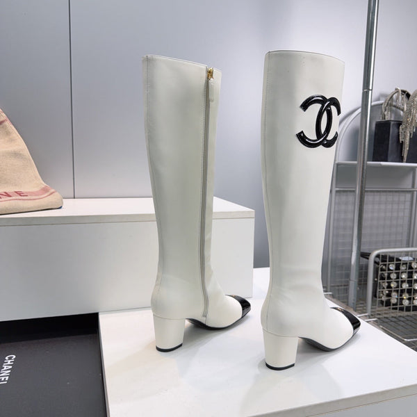 CC 26s Cap-Toe Knee-High Boots 4.5cm White Stretch Lambskin 966844