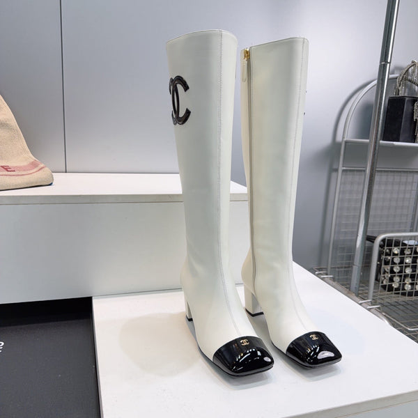 CC 26s Cap-Toe Knee-High Boots 4.5cm White Stretch Lambskin 966844