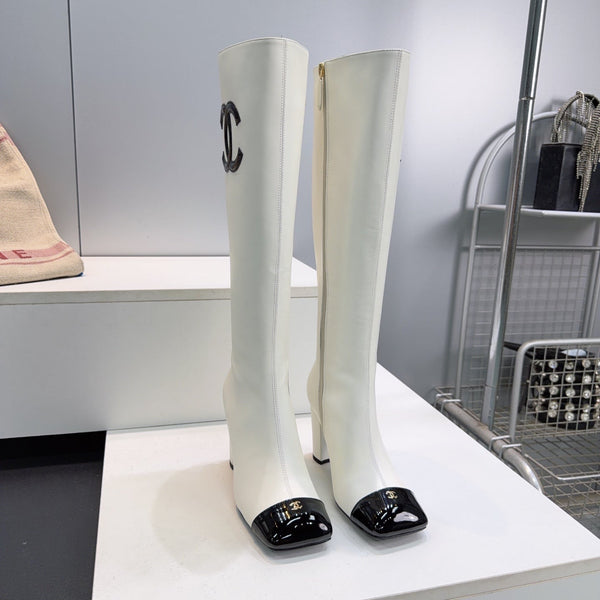 CC 26s Cap-Toe Knee-High Boots 8.5cm White Stretch Lambskin 966849