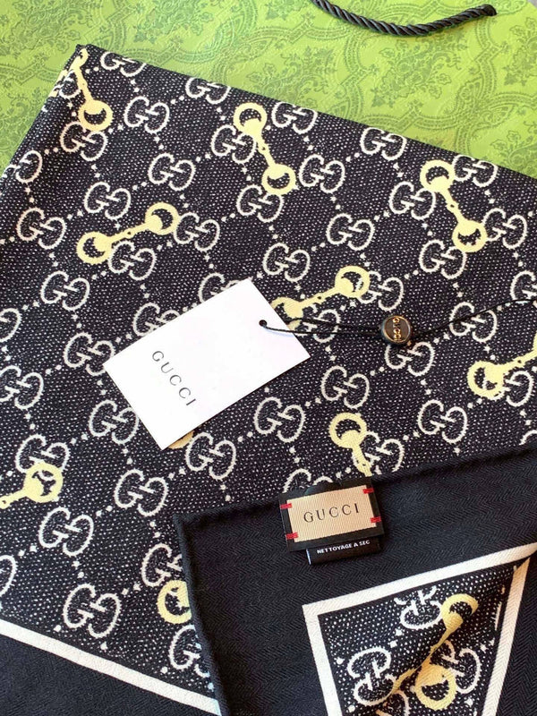 GG Scarf 135x135cm Dark Blue Cashmere Silk 286276