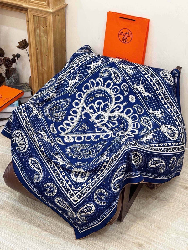 HM Cheval de Coeur Bandana Scarf 140*140cm Blue Cashmere Silk 286288