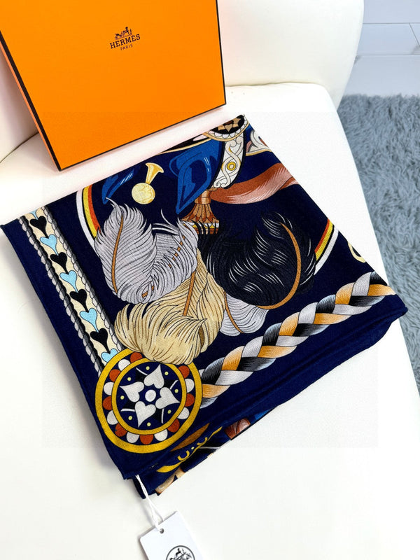 HM 26s Printed Square Scarf 135 In Cashmere And Silk 309425