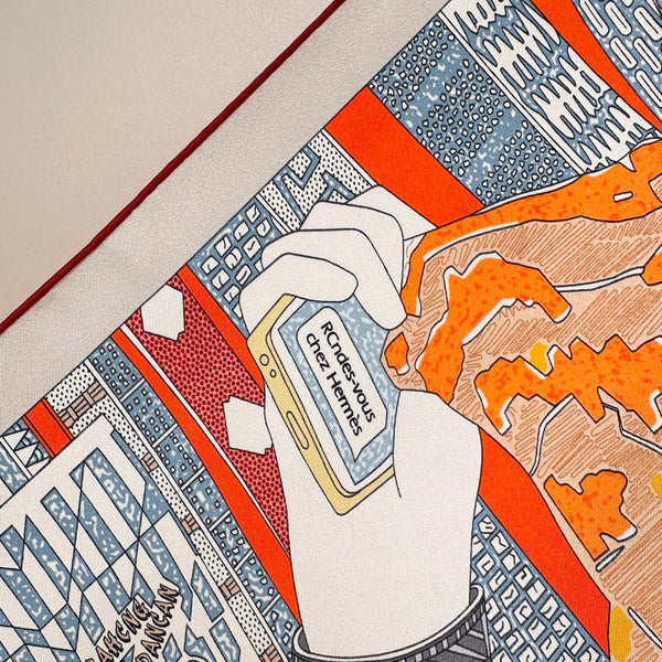 HM 26s Printed Square Scarf 88 In Silk 309440