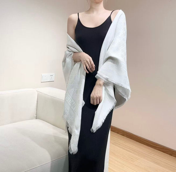 CD 26s Scarf 140cm Silk & Cashmere 303198