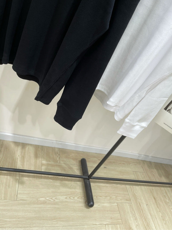 Loewe 2025 Long-Sleeve T-Shirt White and Black Cotton 296663