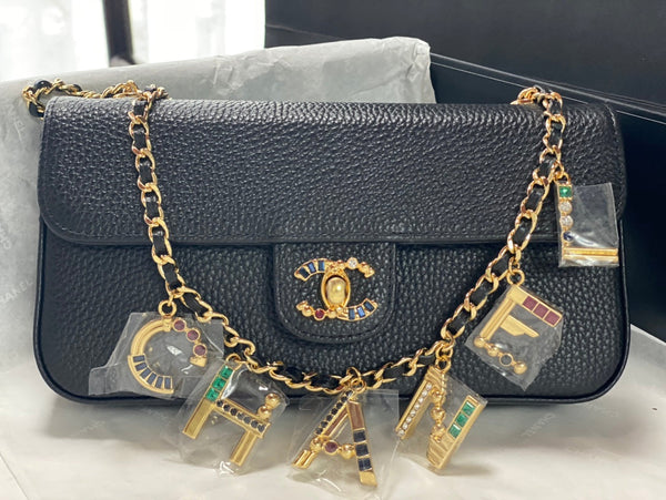 Chane 2026 Gemstone-encrusted Double-C Bag 22cm Calfskin