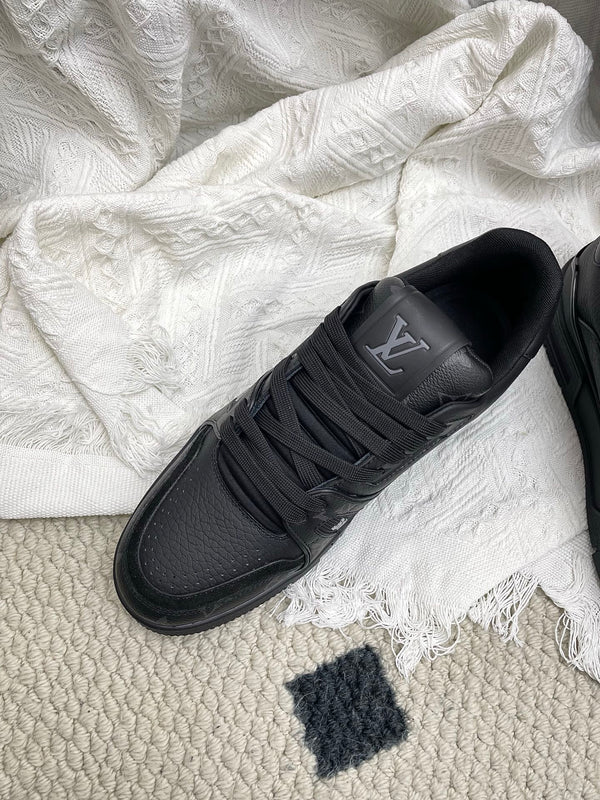 LV Trainer Sneaker Black Cowhide 611157