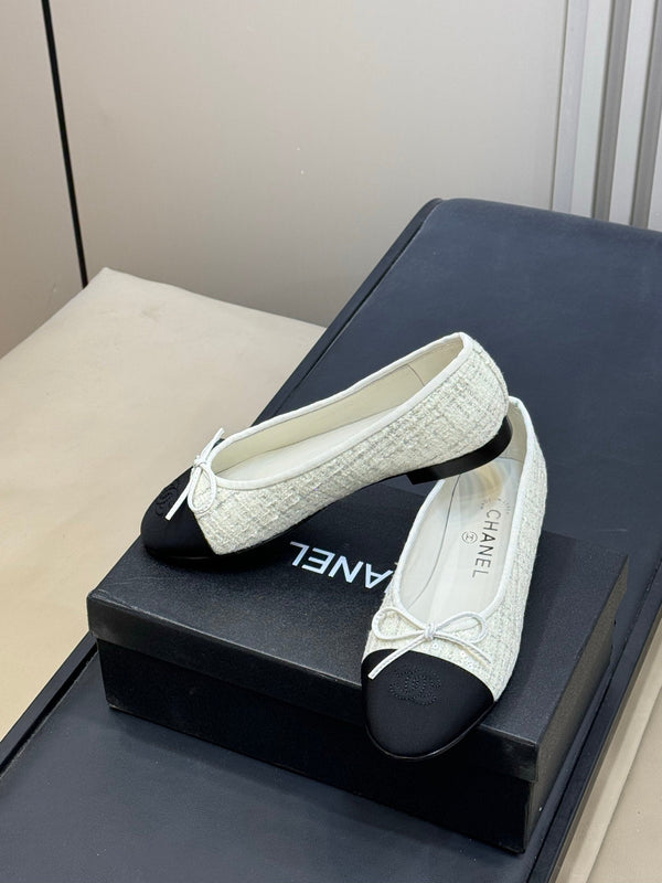 CC 26ss Ballet Flats Black White Tweed Fabric 623152