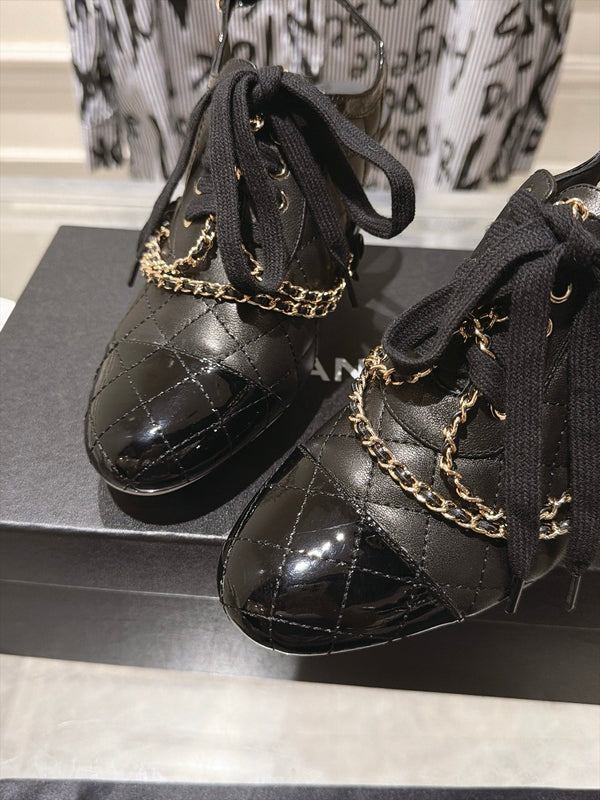 CC 26b Quilted Lace Up Slingback Black Leather 124294