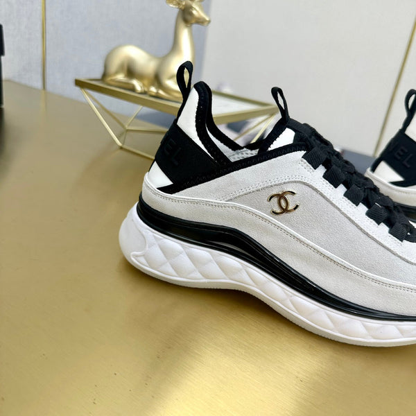 CC 26s Low-Top Chunky Sneakers White Suede Mesh Textile 980826