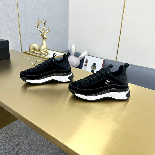 CC 26s Low-Top Chunky Sneakers Black Suede Mesh Textile 980828