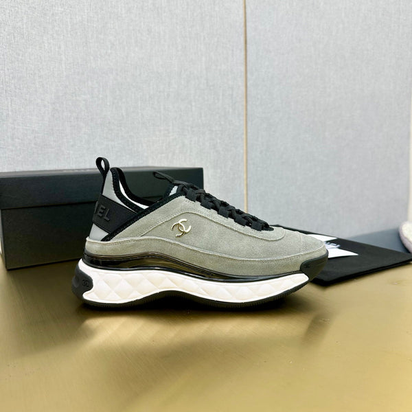 CC 26s Low-Top Chunky Sneakers Light Grey Suede Mesh Textile 980831