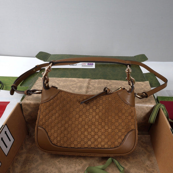 GG B Small Shoulder Bag 25cm Brown Suede