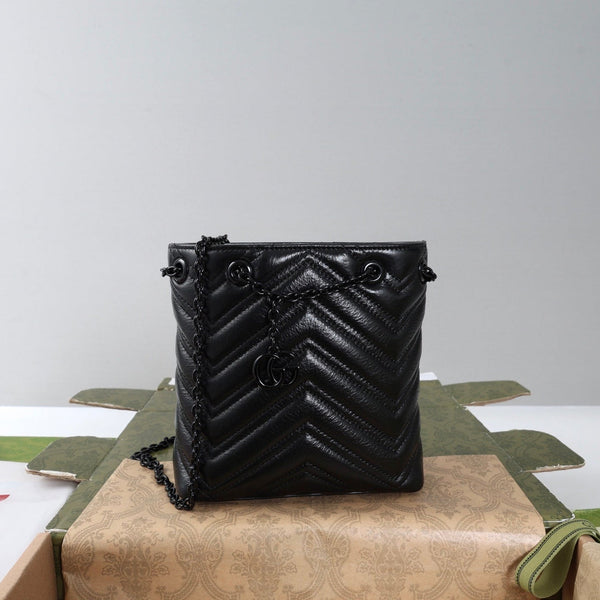 GG 26s Marmont Nano Bucket Bag Black 17cm Quilted Leather