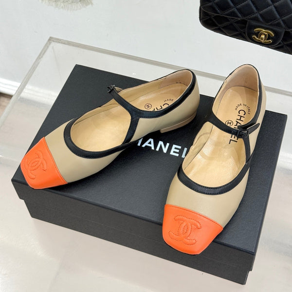 CC 26s Square-Toe Mary Jane Shoes Orange Beige Leather 920419