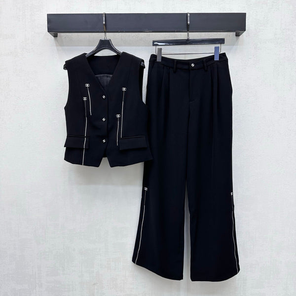 CC 26s Embroidered Vest And Trouser Suit Polyester 422613