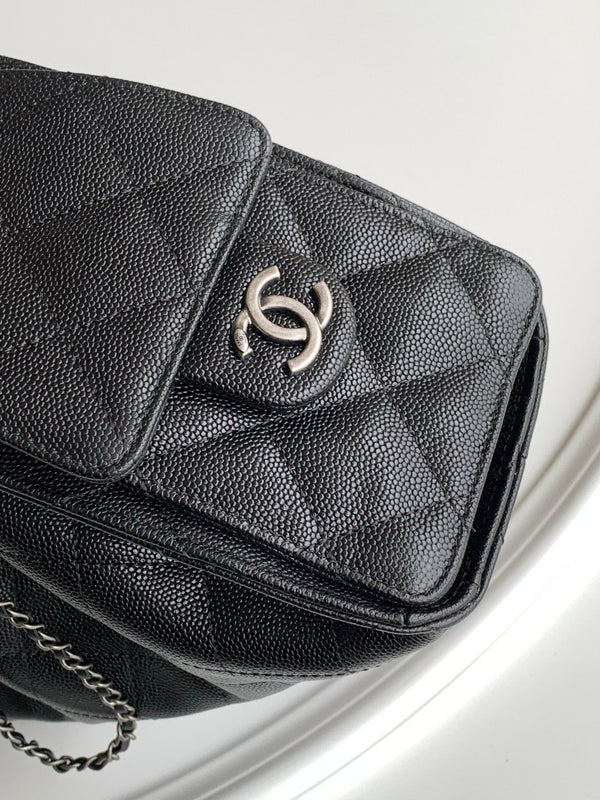 Chanel 25S Hobo Bag 22 in Black Caviar Leather