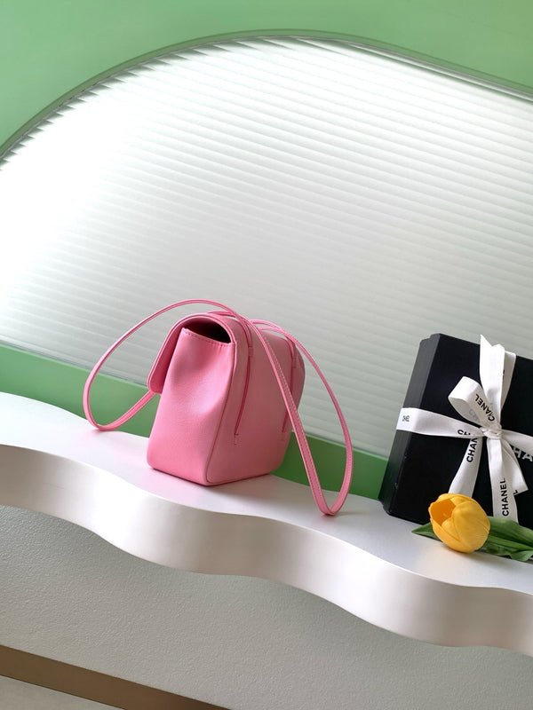 CC 2026 Preppy Coco Bag 22cm Light Pink Caviar Leather Gold Hardware