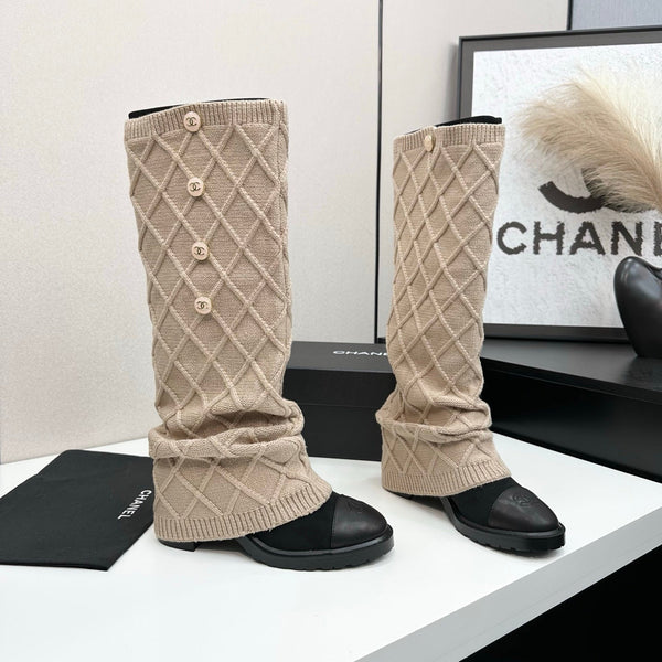CC 26s Diamond Knit Buttoned Long Boots Black Beige Calfskin Knit 985769