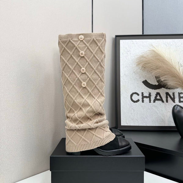 CC 26s Diamond Knit Buttoned Long Boots Black Beige Calfskin Knit 985769