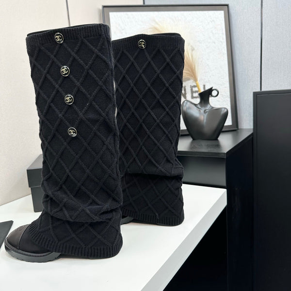 CC 26s Diamond Knit Buttoned Long Boots Black Calfskin Knit 985770