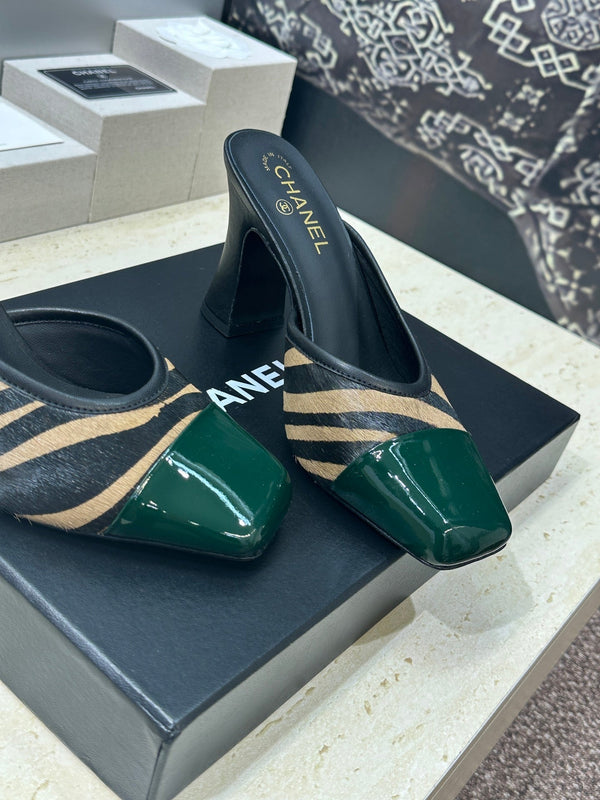 CC Square Toe Color-Blocked Mule 9cm Teal Green Horsehair Patent Leather 830460