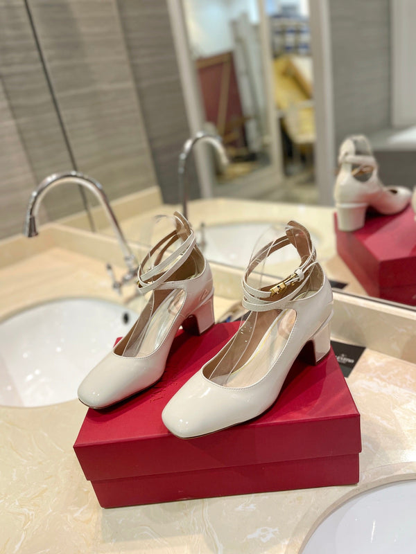 VLTN 26s VLogo Block Heels White Patent Leather 985375
