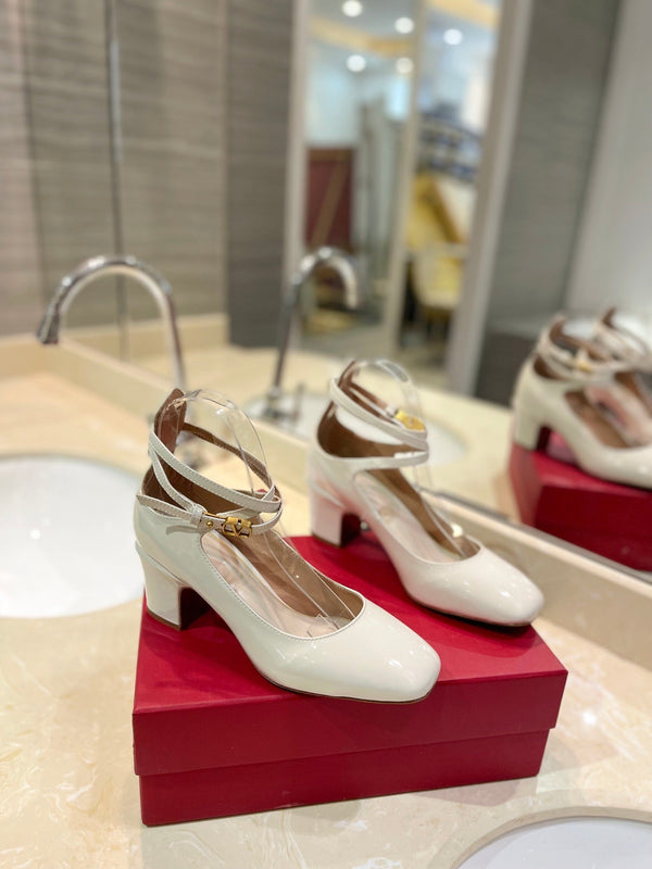 VLTN 26s VLogo Block Heels White Patent Leather 985375